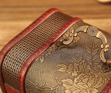 Load image into Gallery viewer, Vintage Wooden Treasure Chest Set - 3 Piece