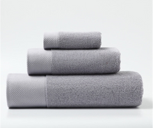 Load image into Gallery viewer, Luxury Bath Towel Set - 3 Piece - 100% Cotton