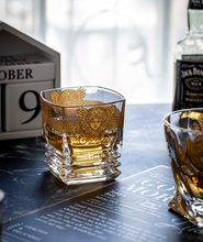 Load image into Gallery viewer, "Arna Lisa" Royal Collection - 6 High End Glasses Whisky - Many Designs