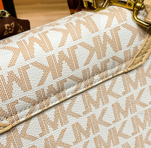 Load image into Gallery viewer, "Arna Lisa" Collection - Luxury Women's Clutch Designer Handbag