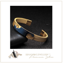 Load image into Gallery viewer, Man's Crown Bangle - 3 Styles 10mm