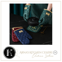 Load image into Gallery viewer, Luxury - Limited Edition Oven Mitts - Green or Burgundy