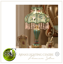 Load image into Gallery viewer, Arna Royal Collection - Vintage European Retro Table Lamp
