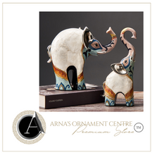 Load image into Gallery viewer, "Arna Lisa" Luxury Natures Finest Collection - Resin Elephants Sculptures