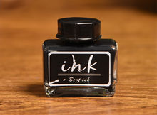 Load image into Gallery viewer, Gold Feather Pen Metal Fountain pen Inserted Ink Set Vintage Silver Feather Pen Student Office Supplies - Gift