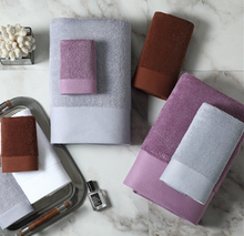 Load image into Gallery viewer, Luxury Bath Towel Set - 3 Piece - 100% Cotton