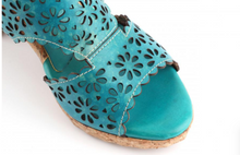 Load image into Gallery viewer, "Arna" Collection Shoes - Handcrafted Original Heels - 2 Styles/Colours