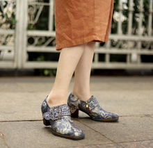 Load image into Gallery viewer, "Arna" Collection Shoes - Handcrafted Original Leathers - Women Shoes Female Print Fabric High Heels Retro Pumps