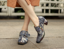 Load image into Gallery viewer, "Arna" Collection Shoes - Handcrafted Original Leathers - Women Shoes Female Print Fabric High Heels Retro Pumps