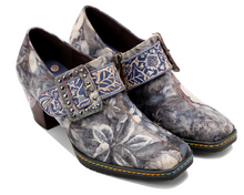 Load image into Gallery viewer, "Arna" Collection Shoes - Handcrafted Original Leathers - Women Shoes Female Print Fabric High Heels Retro Pumps