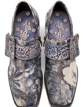 Load image into Gallery viewer, "Arna" Collection Shoes - Handcrafted Original Leathers - Women Shoes Female Print Fabric High Heels Retro Pumps