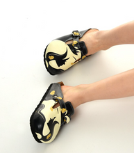 Load image into Gallery viewer, Digital Edition Shoes - Many Styles & Colours - Sabo Slippers Casual Sandals - Many Styles & Colours - Soft Soled