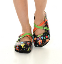 Load image into Gallery viewer, Quality Women's Sabo Slipper - Many Styles & Colours