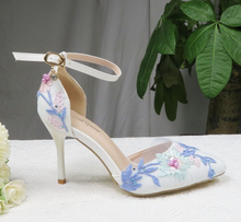 Load image into Gallery viewer, Limited Edition - Luxury Lace Shoe Set - Many Colours & Sizes (Shoe + Clutch)