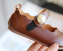 Load image into Gallery viewer, Arna's Shoe Collection - Children's Leather Round Toe Flat
