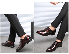 Load image into Gallery viewer, Mens Patent Leather Shoes Pointed Toe Business Wedding Shoes - Many Sizes & Colours