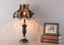 Load image into Gallery viewer, Arna Royal Collection - Vintage European Retro Table Lamp