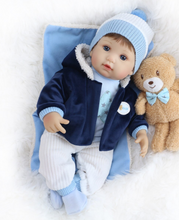 Load image into Gallery viewer, Arna Lisa Collection - Baby Simon - 46cm Silicone Vinyl Newborn Doll