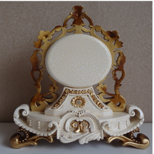 Load image into Gallery viewer, Deluxe "Arna Royal Clock Collection" Antique Royal Table Clock - Many Styles