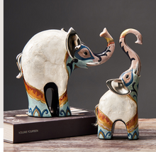 Load image into Gallery viewer, "Arna Lisa" Luxury Natures Finest Collection - Resin Elephants Sculptures