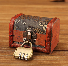 Load image into Gallery viewer, Vintage Wooden Treasure Chest Set - 3 Piece
