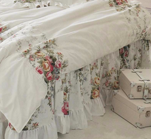 Load image into Gallery viewer, &quot;Arna Lisa&quot; Royal Collection - New Cotton Royal Luxury Bedding - Double/Queen/King - 8 Piece
