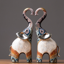 Load image into Gallery viewer, &quot;Arna Lisa&quot; Luxury Natures Finest Collection - Resin Elephants Sculptures
