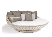 Load image into Gallery viewer, Luxury Outdoor Basket Swivel Bird&#39;s Nest Rattan Chair
