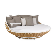Load image into Gallery viewer, Luxury Outdoor Basket Swivel Bird&#39;s Nest Rattan Chair

