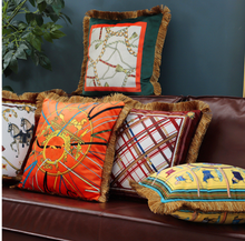 Load image into Gallery viewer, &quot;Arna Royal Victorian Collection&quot; European-Style Sofa Tassel Velvet Cushion Cover
