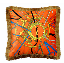 Load image into Gallery viewer, &quot;Arna Royal Victorian Collection&quot; European-Style Sofa Tassel Velvet Cushion Cover
