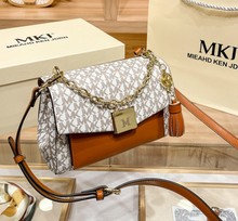 Load image into Gallery viewer, &quot;Arna Lisa&quot; Collection - Luxury Women&#39;s Clutch Designer Handbag
