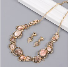 Load image into Gallery viewer, Quality Metallic Geometric Chain - Necklace + Earrings
