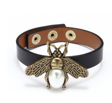 Load image into Gallery viewer, Bee Pendant Charms Bracelet &amp; Bangle Style Brown Leather Metal Button
