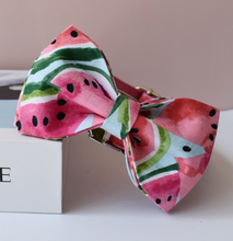 Load image into Gallery viewer, Luxury Pet Leash Engraved Name ID Tag + Collar + Bow - Free Engraving Personalise (all Sizes)
