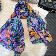 Load image into Gallery viewer, &quot;Arna&quot; Collection - Women&#39;s Luxury Silk Head Scarf
