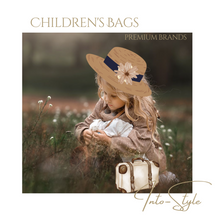 Load image into Gallery viewer, Women&#39;s Leather Messenger Bag
