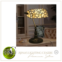 Load image into Gallery viewer, Arna Royal Collection - Table Lamp Flower Lampshade Retro Bank Light Lamp
