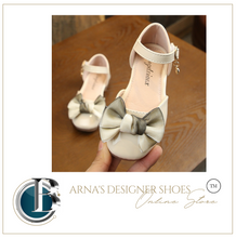Load image into Gallery viewer, Arna&#39;s Shoe Collection - Beautiful Child Designer Patent Shoe (Wedding) Special Occassion
