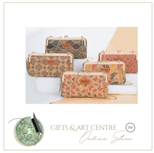 Load image into Gallery viewer, &quot;Arna Lisa&quot; Collection - Designer Vintage Dutch Woodgrain Classic Wallet Purse Phone Bag + Chain
