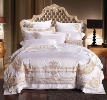 Load image into Gallery viewer, &quot;Arna Lisa&quot; Royal Collection - Luxury Golden ROYAL Bedding - 9 Piece - Queen

