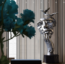 Load image into Gallery viewer, &quot;Marsha&quot; Modern Statues Creative Abstract Faces Art Living Rooms Antique Home Furnishings
