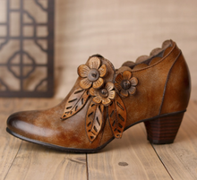 Load image into Gallery viewer, &quot;Arna&quot; Collection Shoes - Handcrafted Original  Leathers - Vintage High Heels
