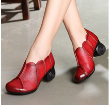 Load image into Gallery viewer, &quot;Arna&quot; Collection Shoes - Handcrafted Original Leathers - Retro Women Pumps

