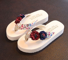 Load image into Gallery viewer, High Quality Girls Stylish Casual Footwear - Non Slip
