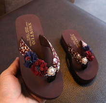 Load image into Gallery viewer, High Quality Girls Stylish Casual Footwear - Non Slip
