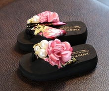 Load image into Gallery viewer, High Quality Girls Stylish Casual Footwear - Non Slip
