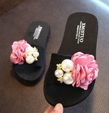 Load image into Gallery viewer, Girls Limited Edition - Stylish Jandal Slip On - Special Occassion
