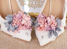 Load image into Gallery viewer, Limited Edition - Luxury Lace Shoe Set - Many colours &amp; Sizes (Shoe + Clutch) Wedding
