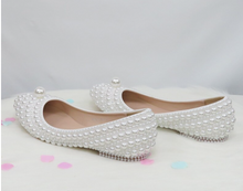 Load image into Gallery viewer, Limited Edition - Luxury Lace Shoe Set - Many colours &amp; Sizes (Shoe + Clutch) Wedding
